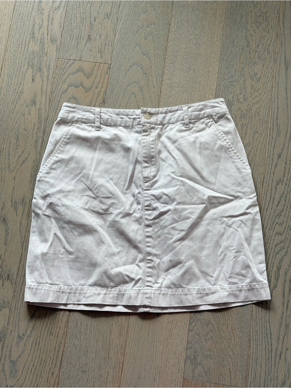 GAP Light Cream Mini Skirt